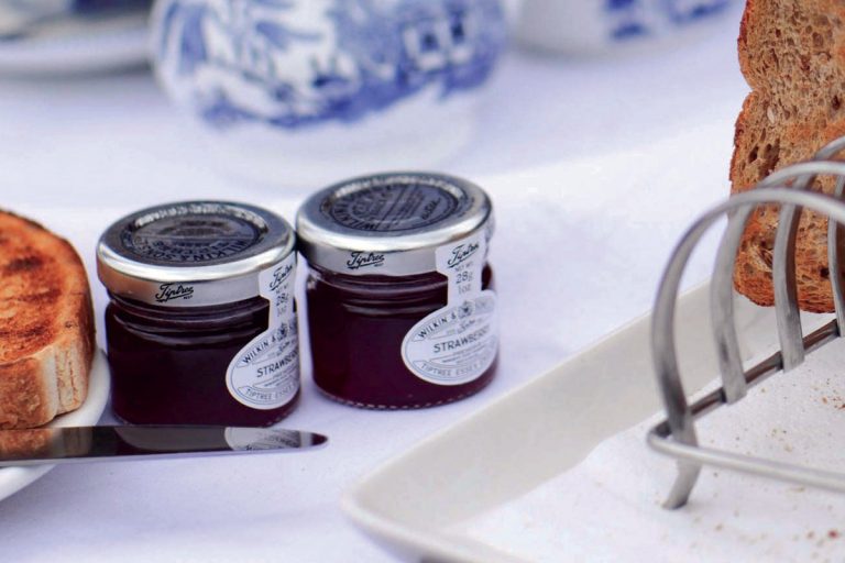 The Best GlutenFree Jam Brands To Try (2023) GlutenFree Grubbin'